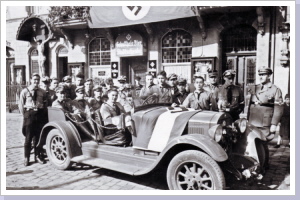 In brauner Zeit: Antreten des NS Kraftfahrcorps